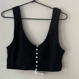 ZARA BLACK CROPPED RIBBED TANK TOP WITH SHELL BUTTONS L